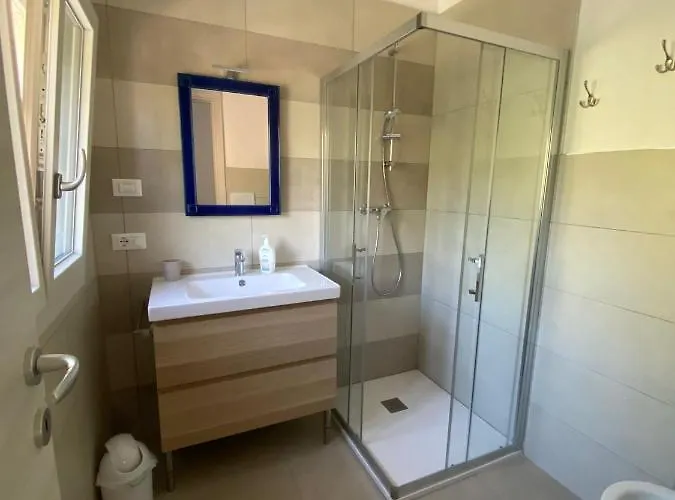 بيت للعطل Maison Anzio E Rosa