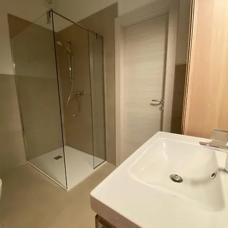 Feriehus Maison Anzio E Rosa *